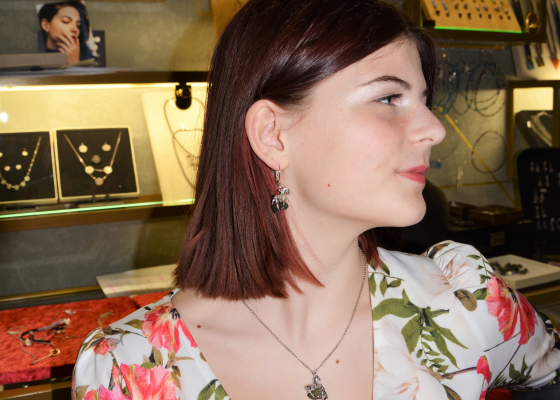 Náhrdelník – koníček s vltavínem