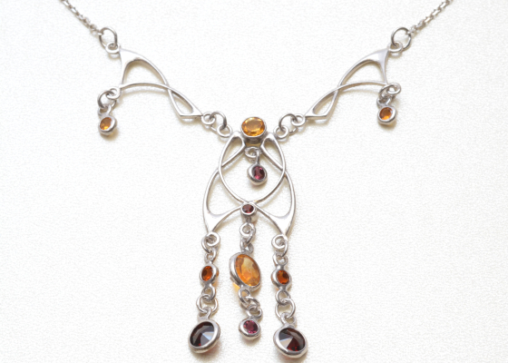 Náhrdelník – okolík