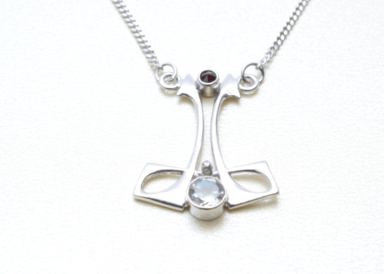 Náhrdelník – poupě