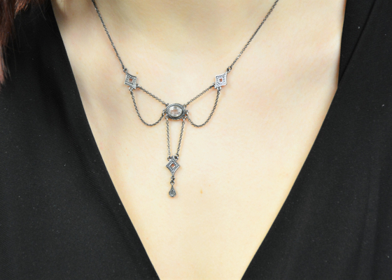 Náhrdelník – přástevník