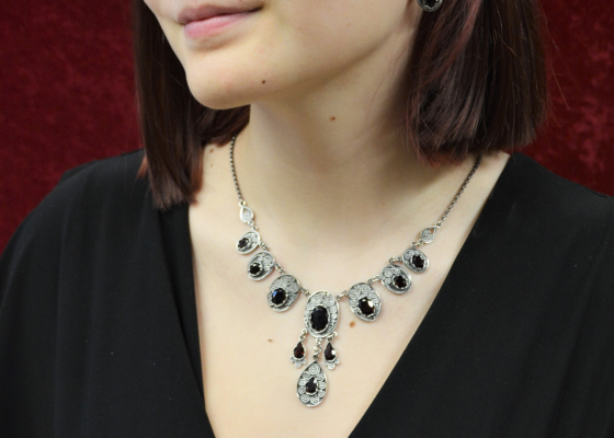 Náhrdelník – smyslnost