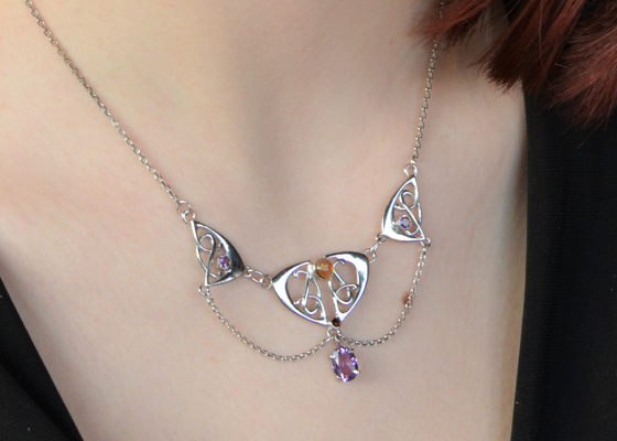 Náhrdelník - vrcholík