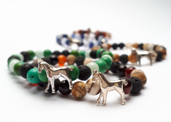Náramek pro milovníky koní – zelený