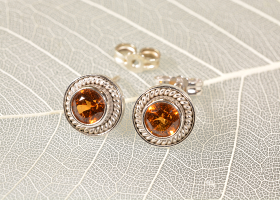 Náušnice - babočka - hesonity