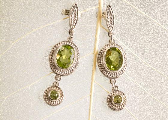 Náušnice - lesnička - olivín