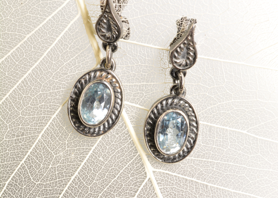 Náušnice - modrásek - topazy