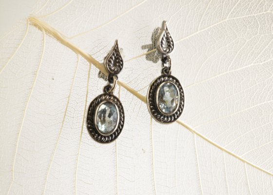 Náušnice - modrásek - topazy