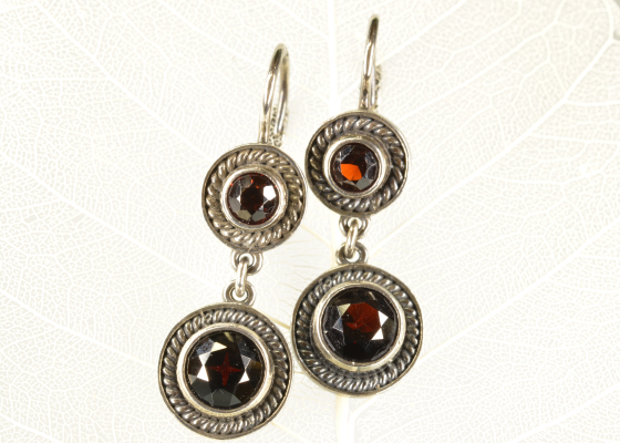 Náušnice - ostruháček - granáty