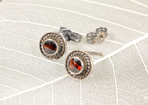 Náušnice – sklepnice - granáty