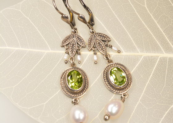 Náušnice - stužkonosky - olivíny