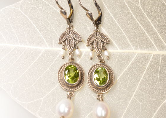 Náušnice - stužkonosky - olivíny