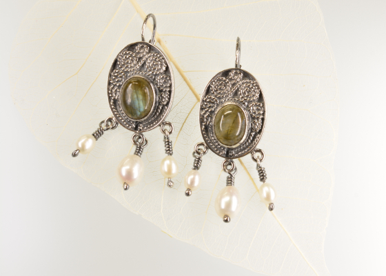 Náušnice - světlo