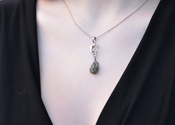 Přívěsek - kořen