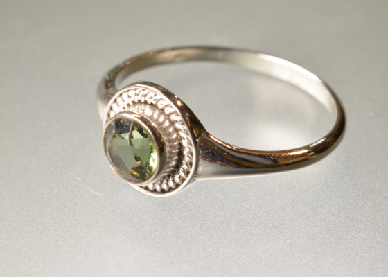 Prsten - jetelovka - vltavín