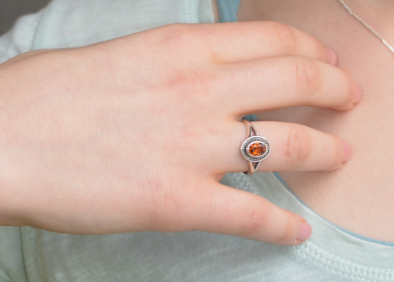 Prsten - ohniváček - hesonit