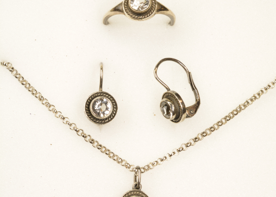 Souprava - přástevník - křišťál