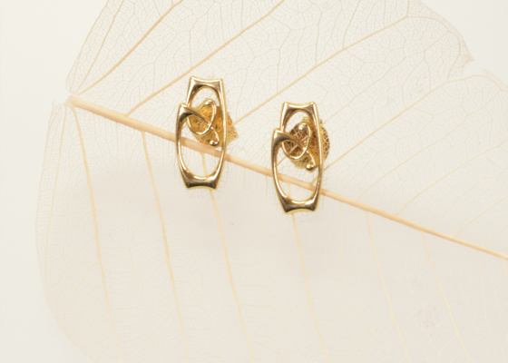 Souprava zlatá – blizna