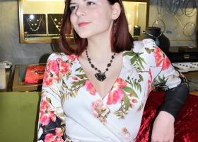 Luxusní náhrdelník hříbě