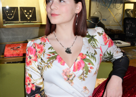 Luxusní náhrdelník – vzpínající se kůň