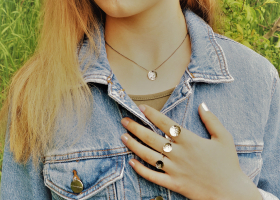 Náhrdelníček – talířek