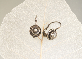 Náušnice - přástevník - křišťál