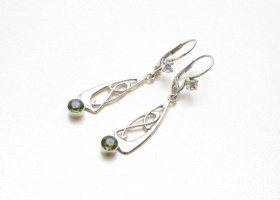 Náušnice – vltavíny a zirkony