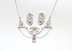 Náušnice – vrcholík