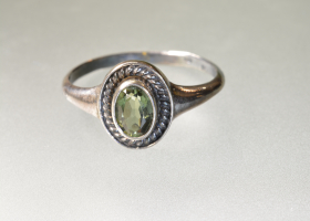 Prsten - zelenáč - vltavín