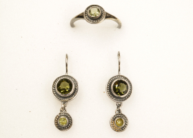 Souprava - dvoutečník - vltavín a olivín