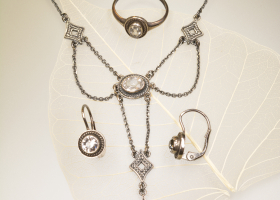 Souprava – přástevník