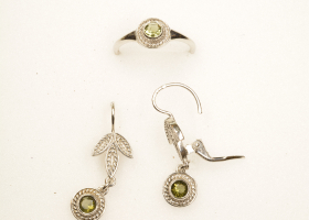 Souprava - vřetenuška - vltavín